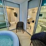 1 Bedroom Sunset Luxury Apartment Private Jacuzzi