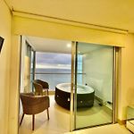 1 Bedroom Sunset Luxury Apartment Private Jacuzzi