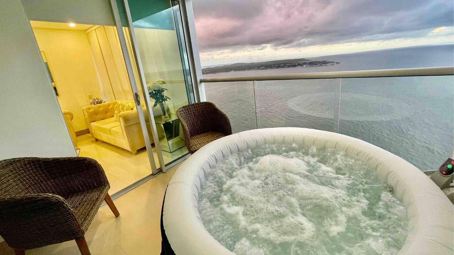 Apartamento 1 Bedroom Sunset Luxury Private Jacuzzi *
