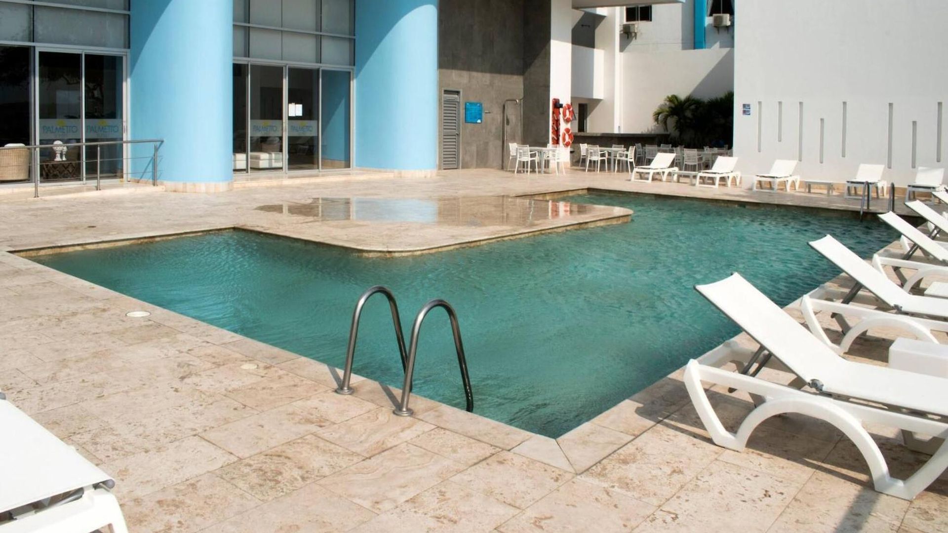 1 Bedroom Sunset Luxury Private Jacuzzi