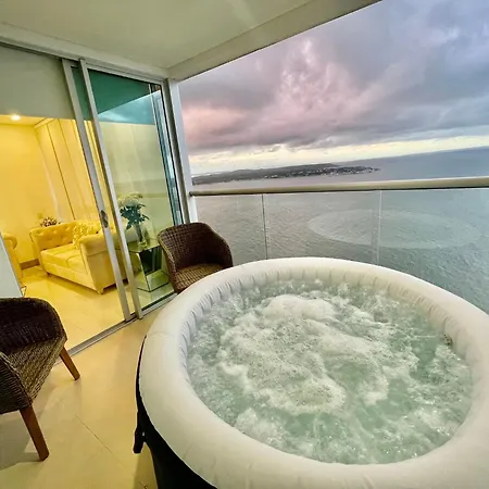 1 Bedroom Sunset Luxury Private Jacuzzi