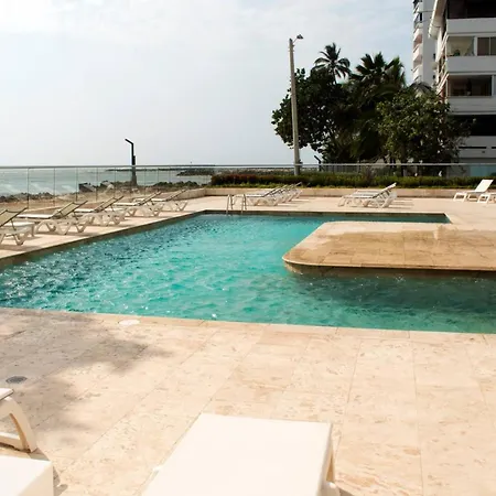 1 Bedroom Sunset Luxury Private Jacuzzi *